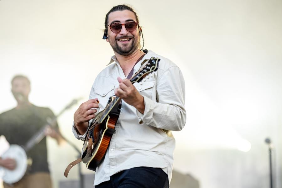 Noah Kahan Net Worth