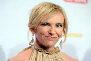 Toni Collette 
