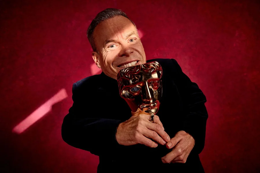 Warwick Davis Net Worth